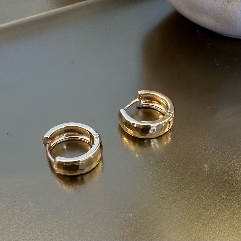 2/$30 NEW Anthro Boho Style Hoop Huggie Earrings - Picture 4 of 6